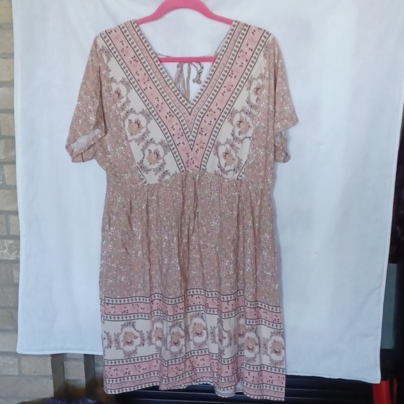 DAVI & DANI Dresses & Skirts - Davi & Dani dress